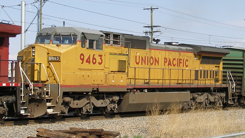 photo: UP-Dash8-40CW-P5140048.png